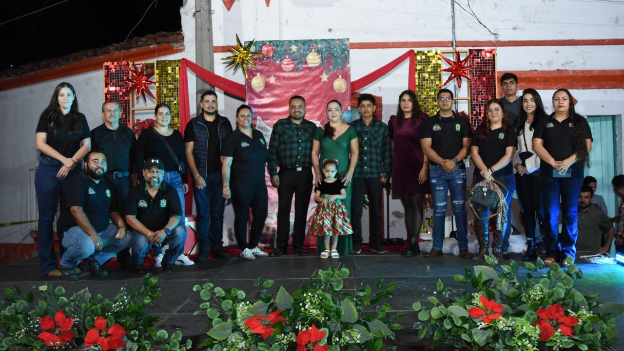 Encendido de arbol Navideño